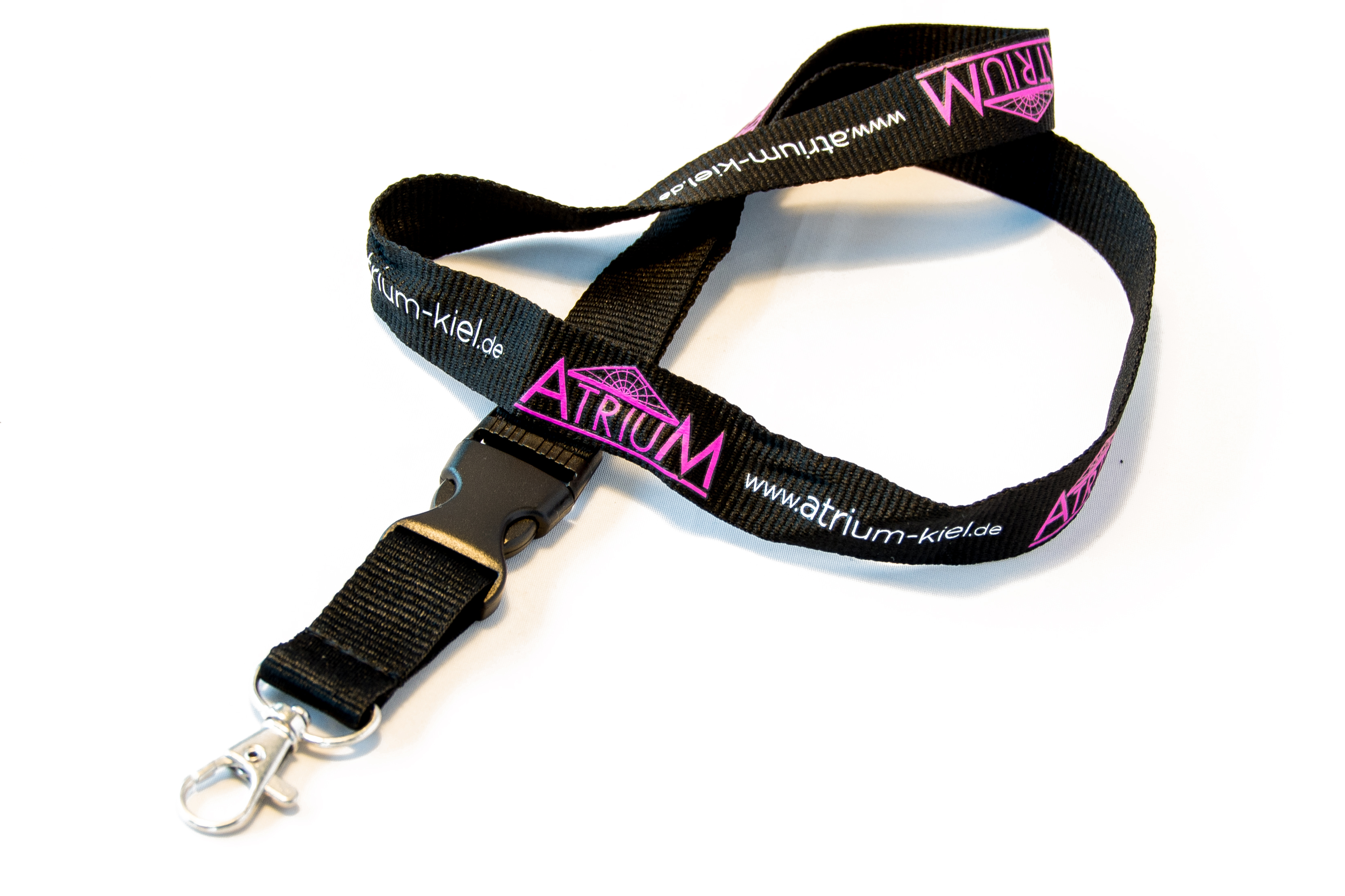 Schwarzes Polyester-Schlüsselband mit Karabiner und Plastikverschluss